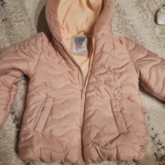 Litle girls 4y coats - Picture 6 of 8